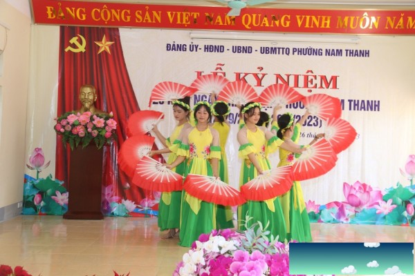Giao lưu văn nghệ kỷ niệm 20 năm ngày thành lập phường Nam Thanh GV - HS trường Nam Thanh