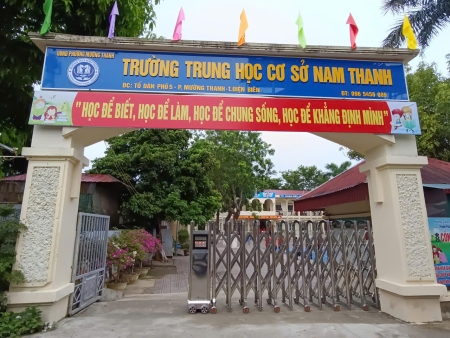 "TỰ TIN TỎA SÁNG" - GIỚI THIỆU SẢN PHẨM BÁO LỚP ĐẦY SÁNG TẠO TỪ THẦY VÀ TRÒ TRƯỜNG THCS NAM THANH