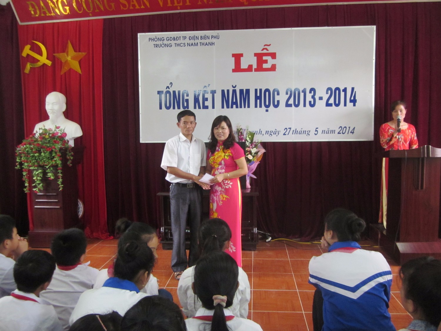 Lễ tổng kết năm học 2013 - 2014